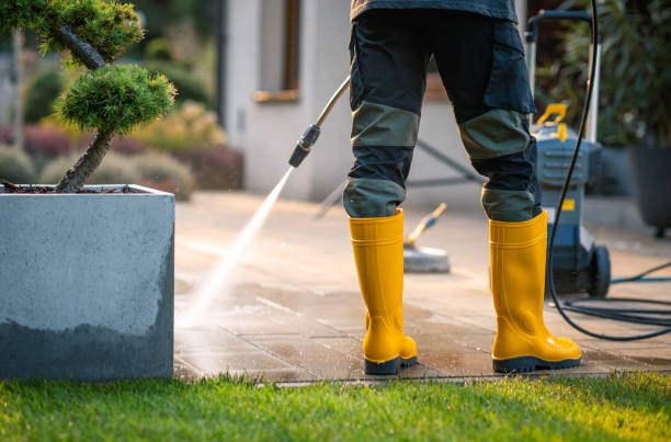 Why Choose Our Certified Pressure Washing Experts for Your Project Needs in Travelers Rest, SC?